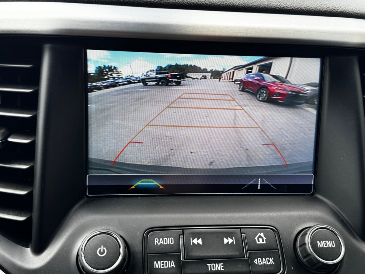 GMC Acadia photo 20