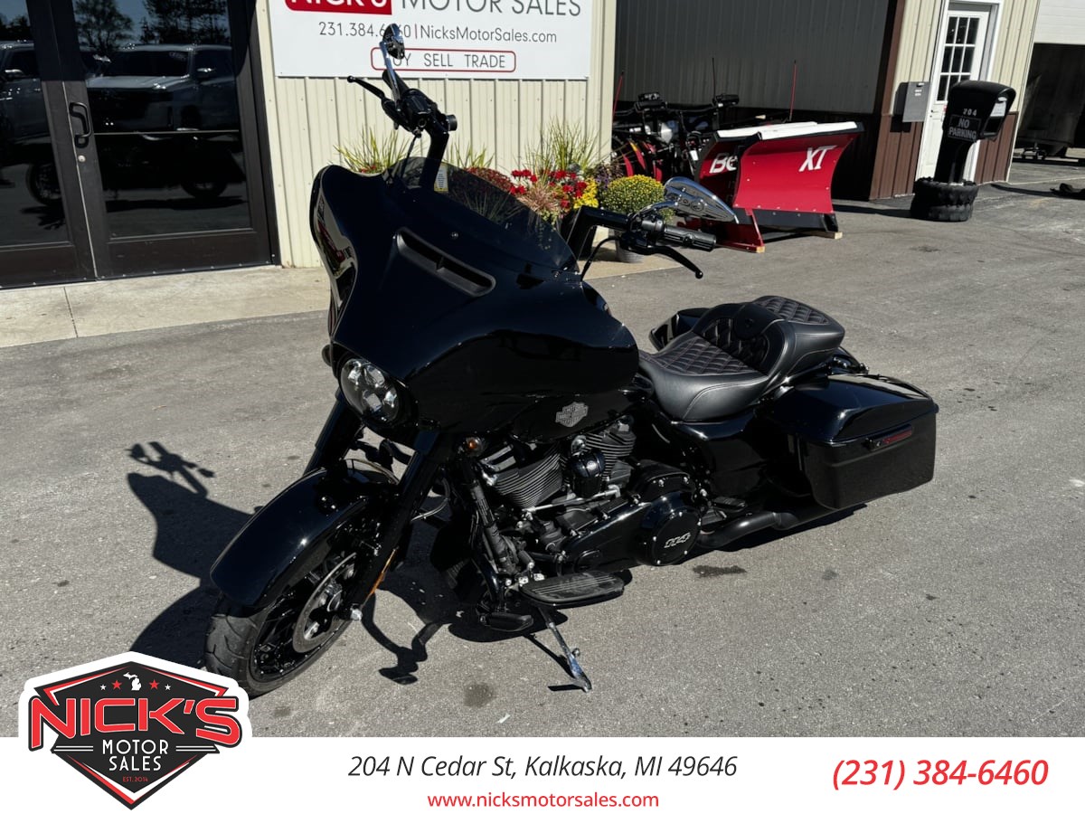 2023 Harley-Davidson Street Glide Special