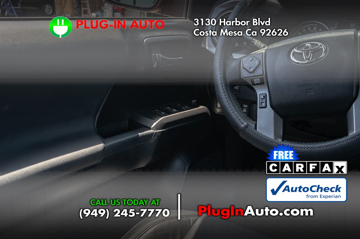2022 Toyota Tacoma TRD Double Cab V6 photo 13