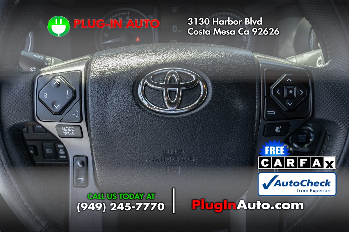 2022 Toyota Tacoma TRD Double Cab V6 photo 17