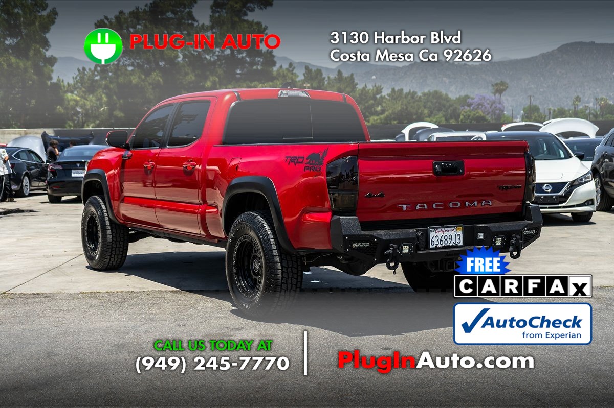 2022 Toyota Tacoma TRD Double Cab V6 photo 2