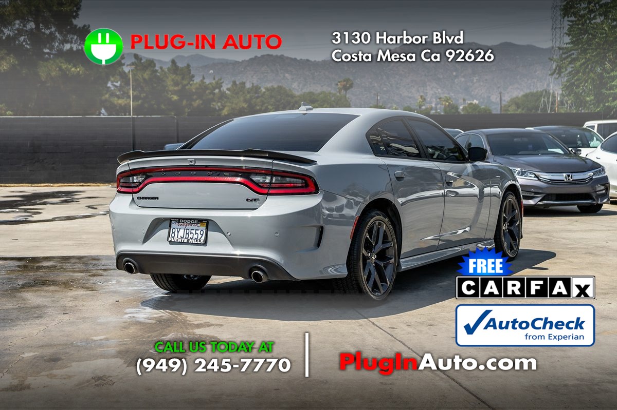 2021 Dodge Charger GT photo 4