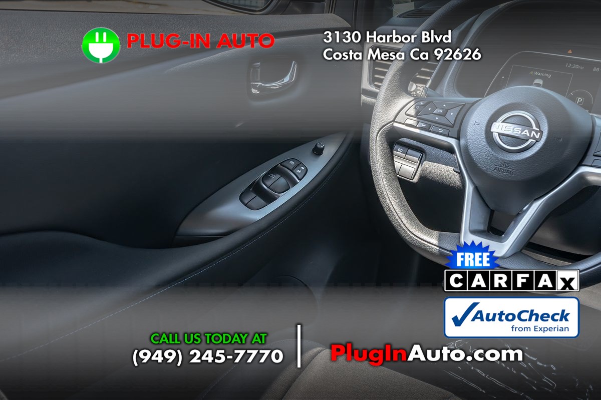 2024 Nissan Leaf S photo 13