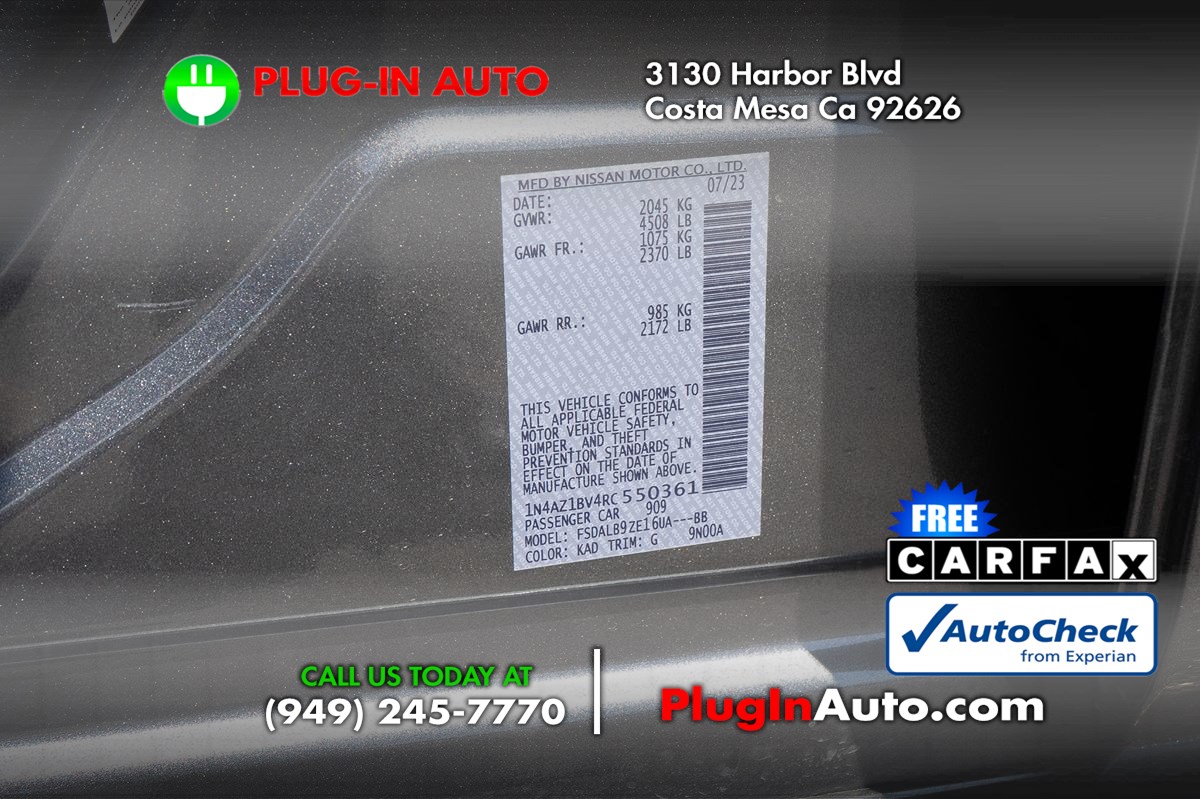 2024 Nissan Leaf S photo 7
