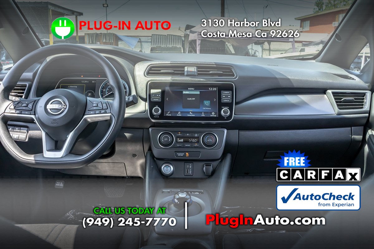 2024 Nissan Leaf S photo 14