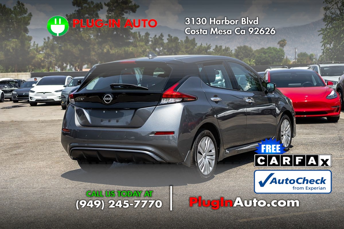 2024 Nissan Leaf S photo 4