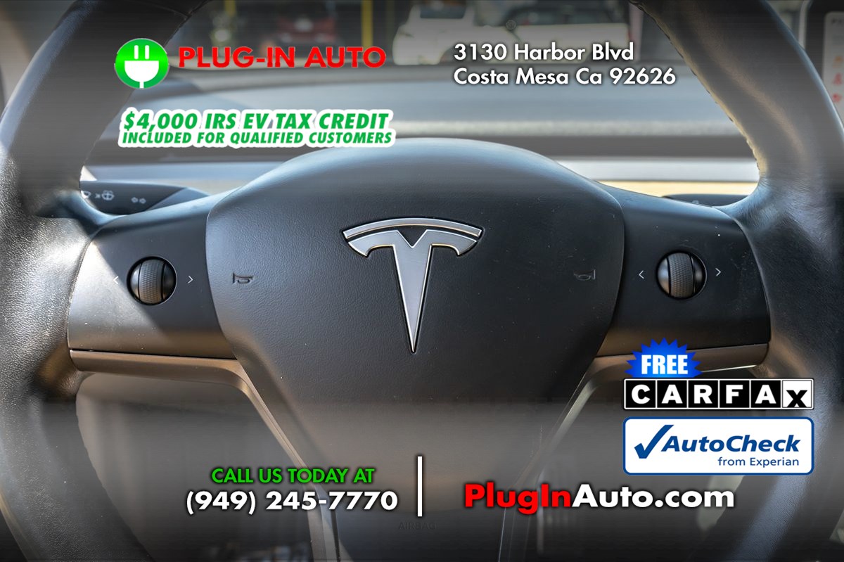 2018 Tesla Model 3 Long Range photo 12