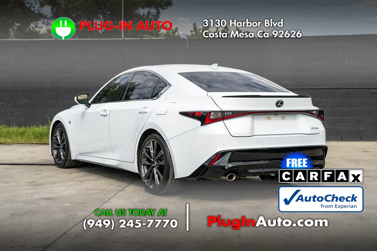 2022 Lexus IS 350 F SPORT photo 3