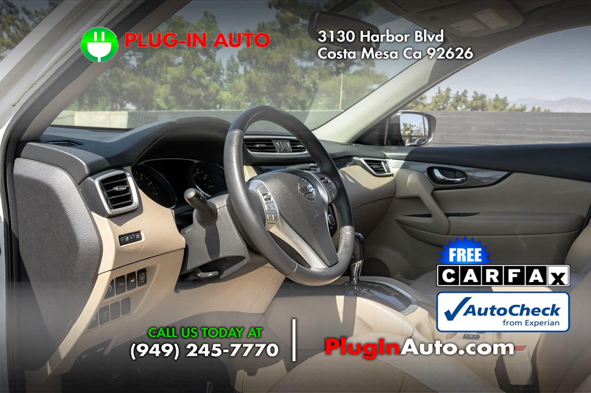 2016 Nissan Rogue SL photo 3