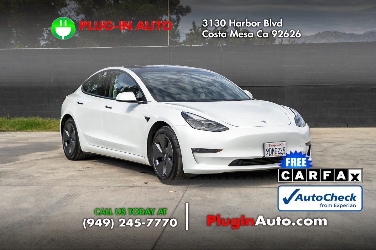 2023 Tesla Model 3 photo 3