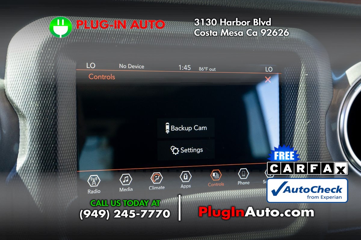 2021 Jeep Wrangler Unlimited Sahara - Photo 28