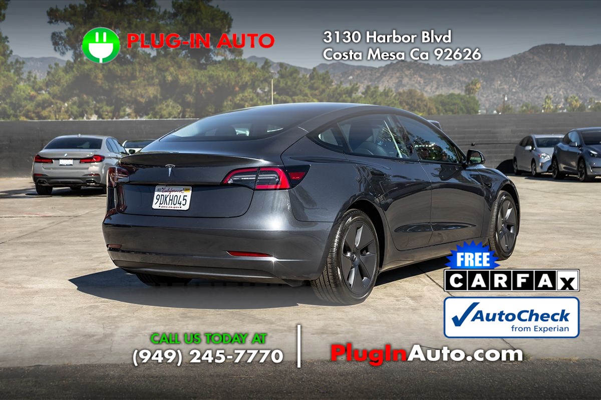 2023 Tesla Model 3 photo 4