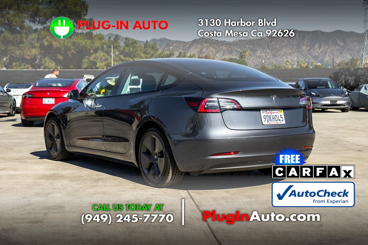 2023 Tesla Model 3 photo 2