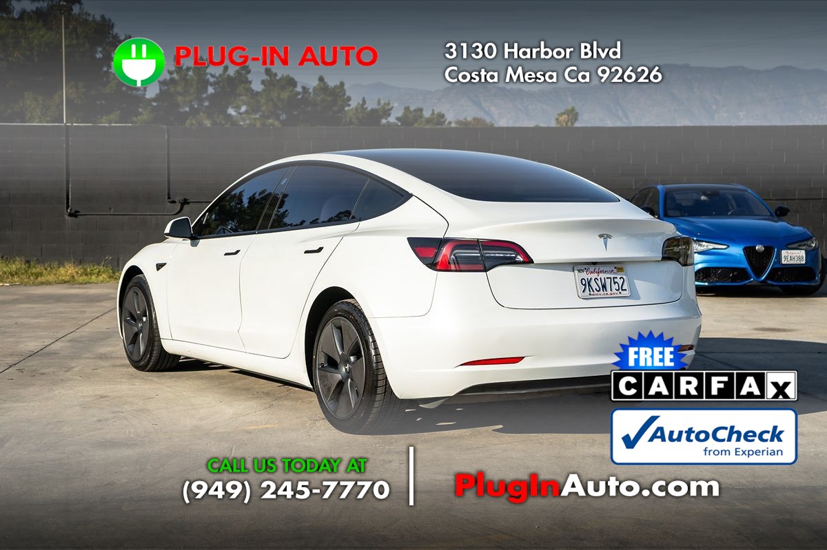 2023 Tesla Model 3 photo 2