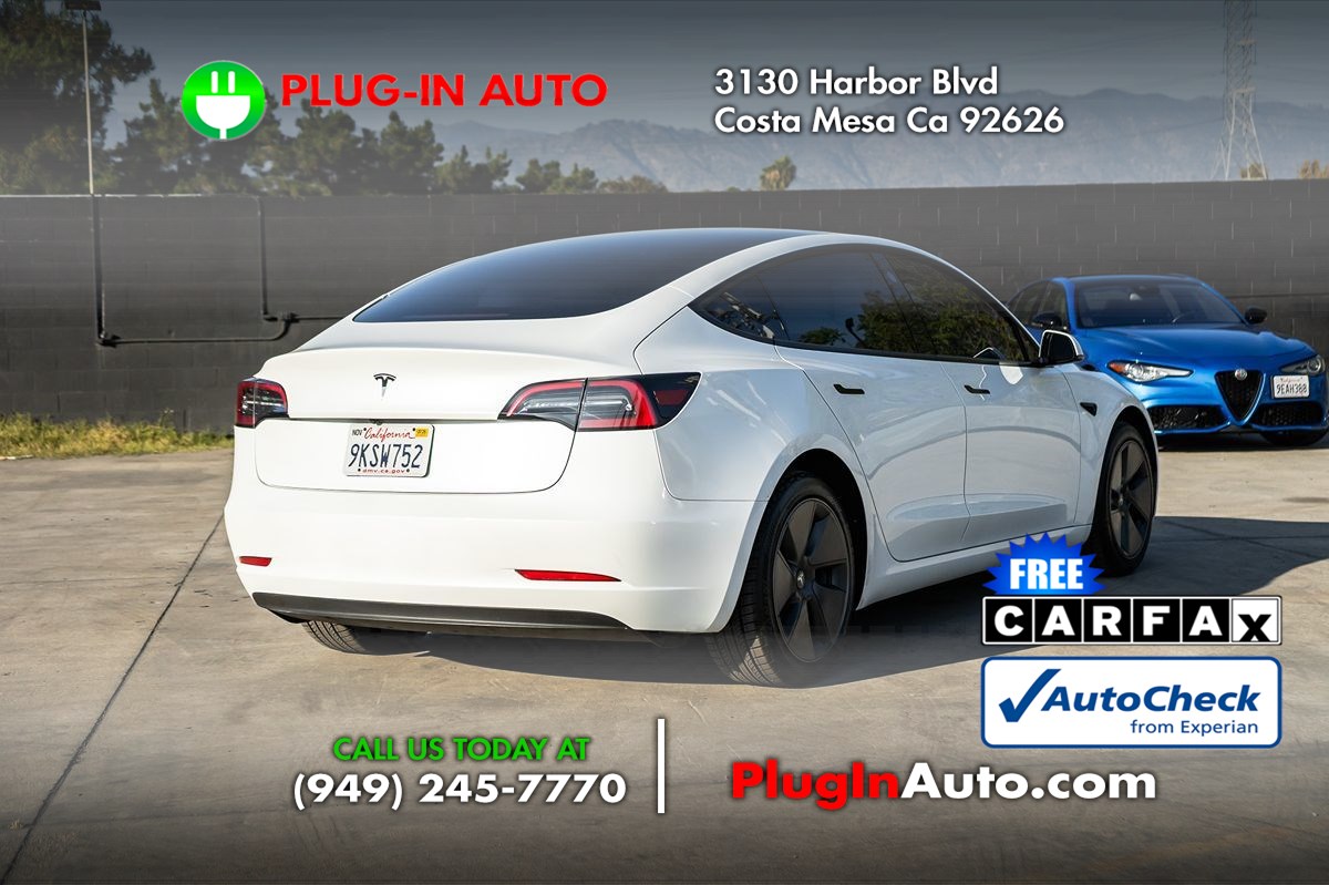 2023 Tesla Model 3 photo 4