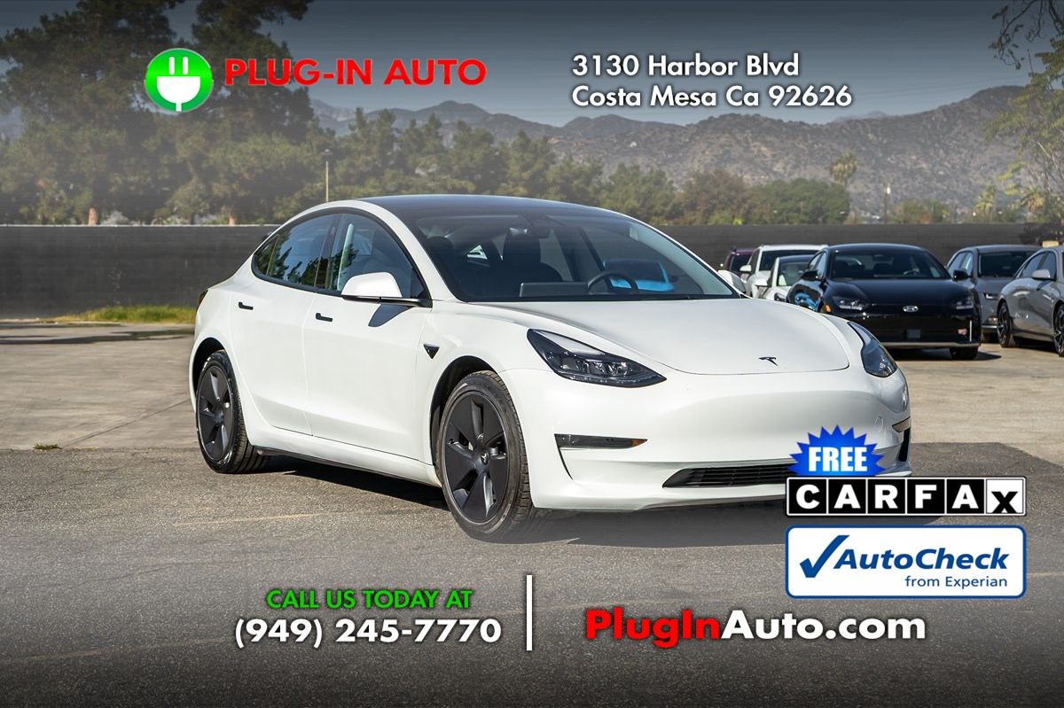 2023 Tesla Model 3 photo 3