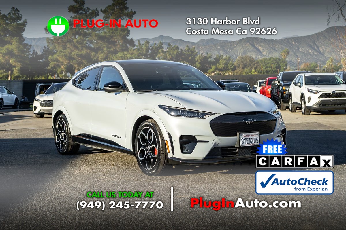 2021 Ford Mustang Mach-E GT photo 3