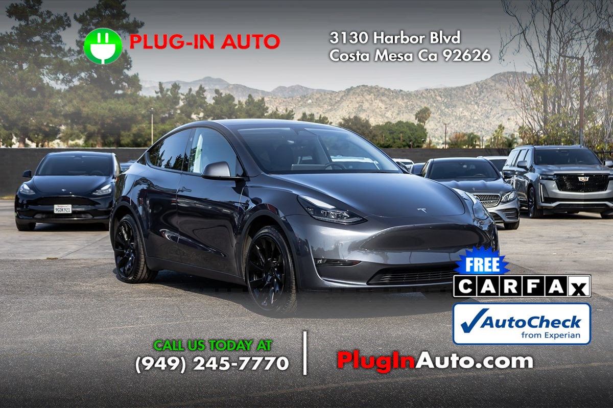 2023 Tesla Model Y Long Range photo 3