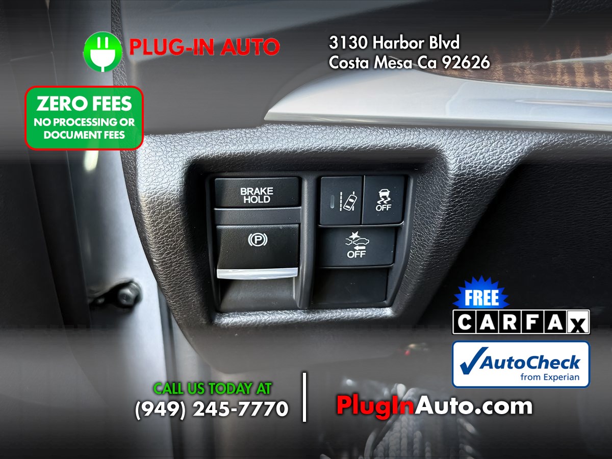 Photo 24 of this Acura MDX