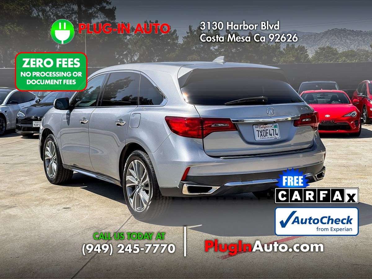 Photo 2 of this Acura MDX