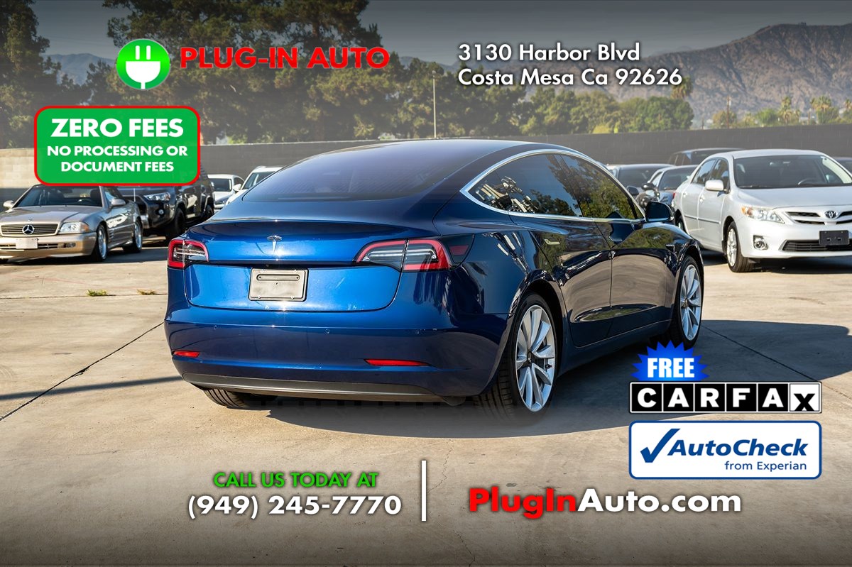 Photo 5 of this Tesla Model 3