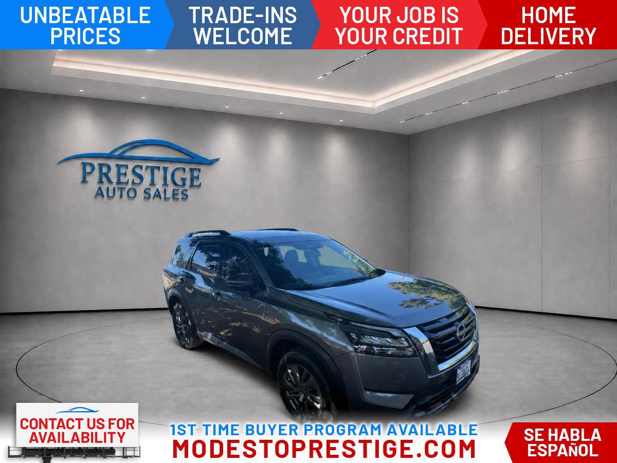 2024 Nissan Pathfinder SV