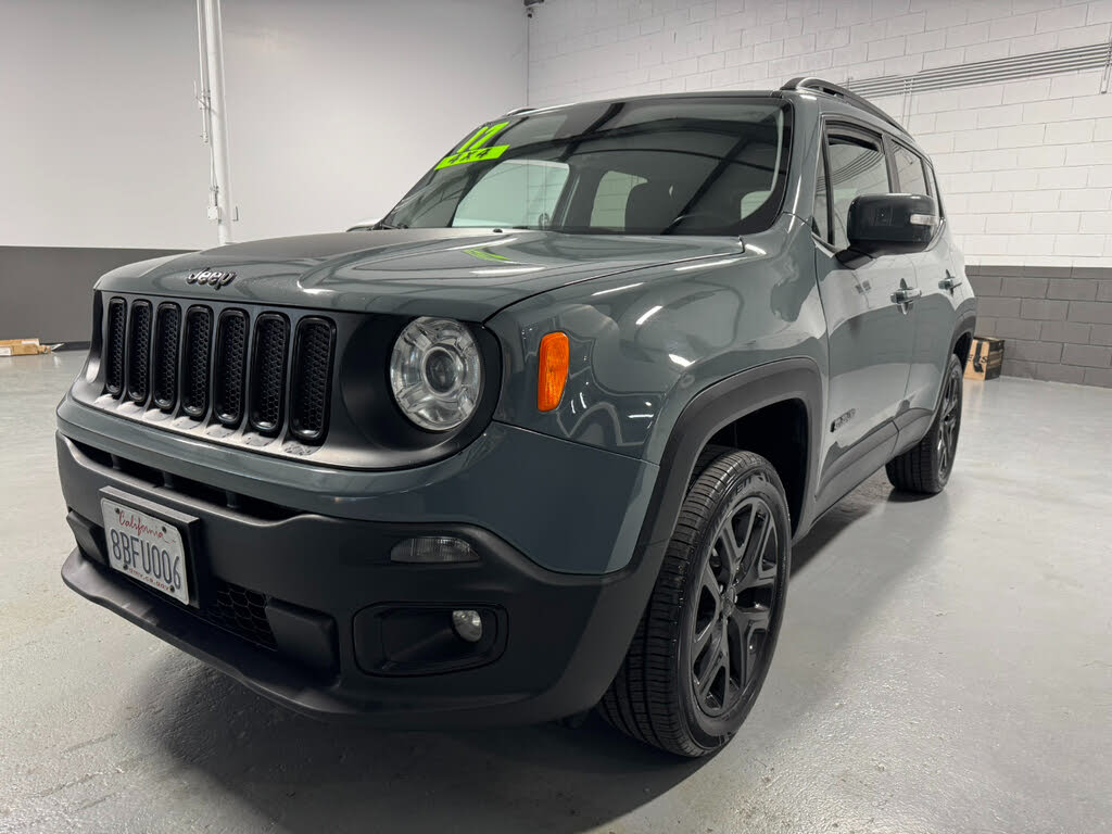 2017 Jeep Renegade Latitude North Edition photo 8