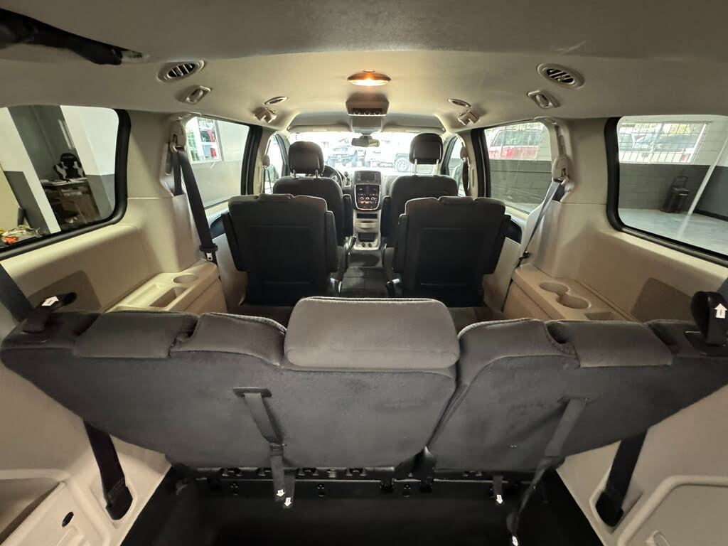 Sold 2019 Dodge Grand Caravan SE in Auburn