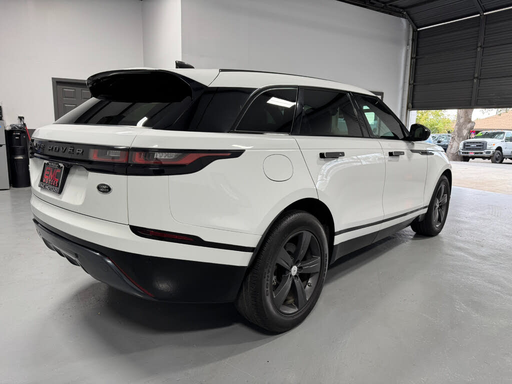 2020 Land Rover Range Rover Velar R-Dynamic S photo 4