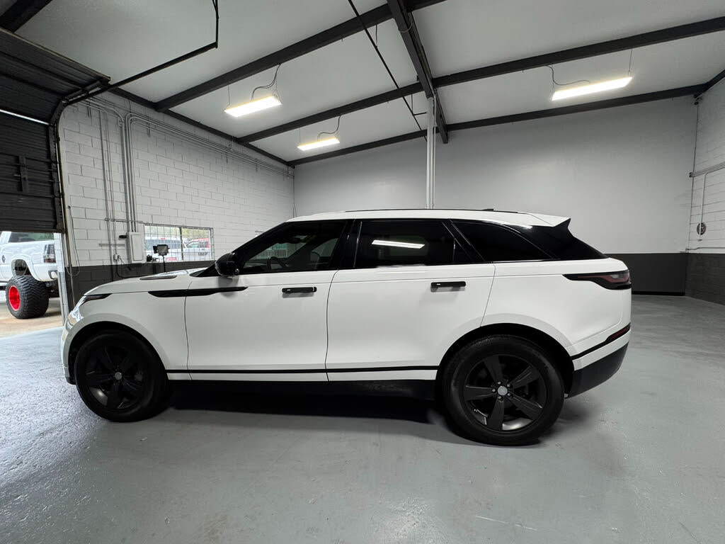 2020 Land Rover Range Rover Velar R-Dynamic S photo 8