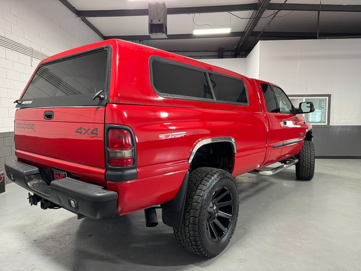 2002 Dodge Ram photo 5