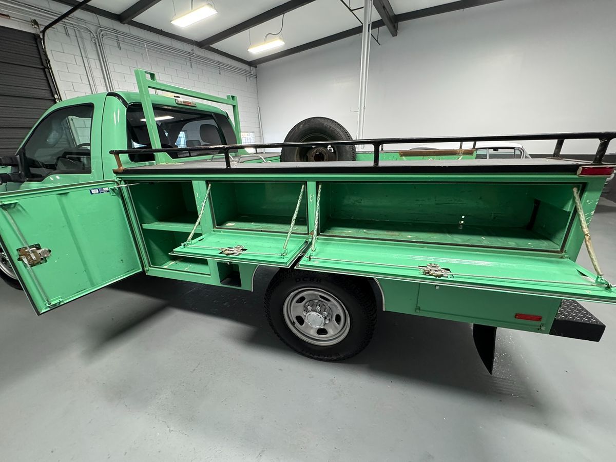 2012 Ford F-350 XL photo 3