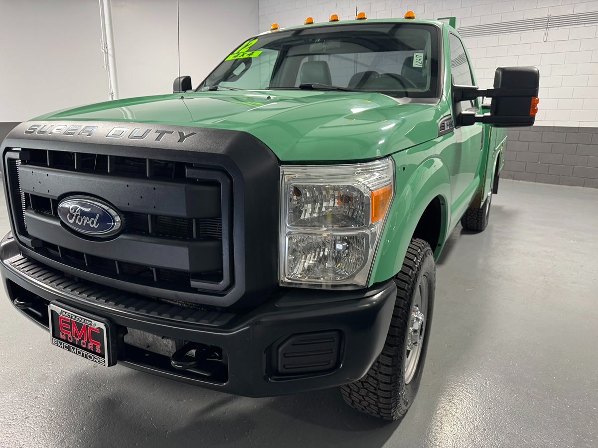 2012 Ford F-350 XL photo 6