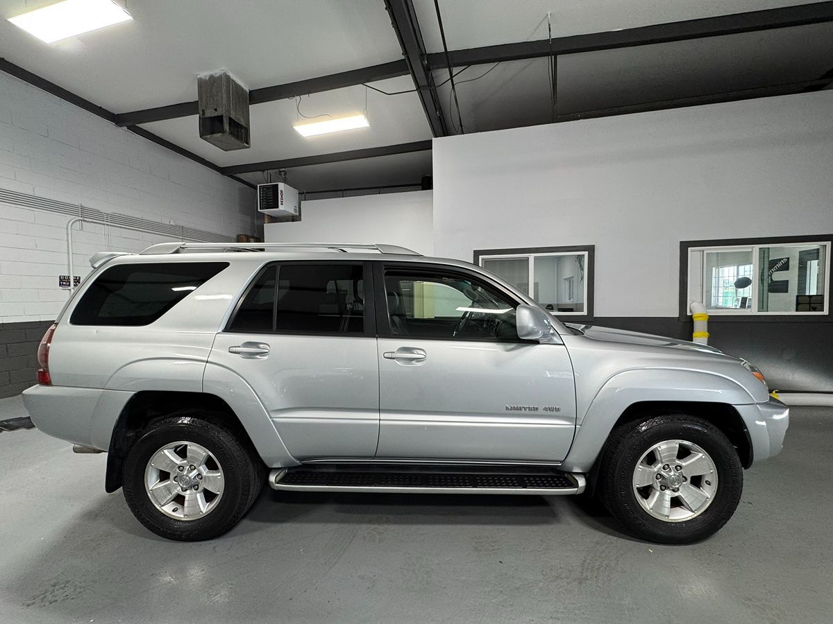 2004 Toyota 4Runner Limited photo 3