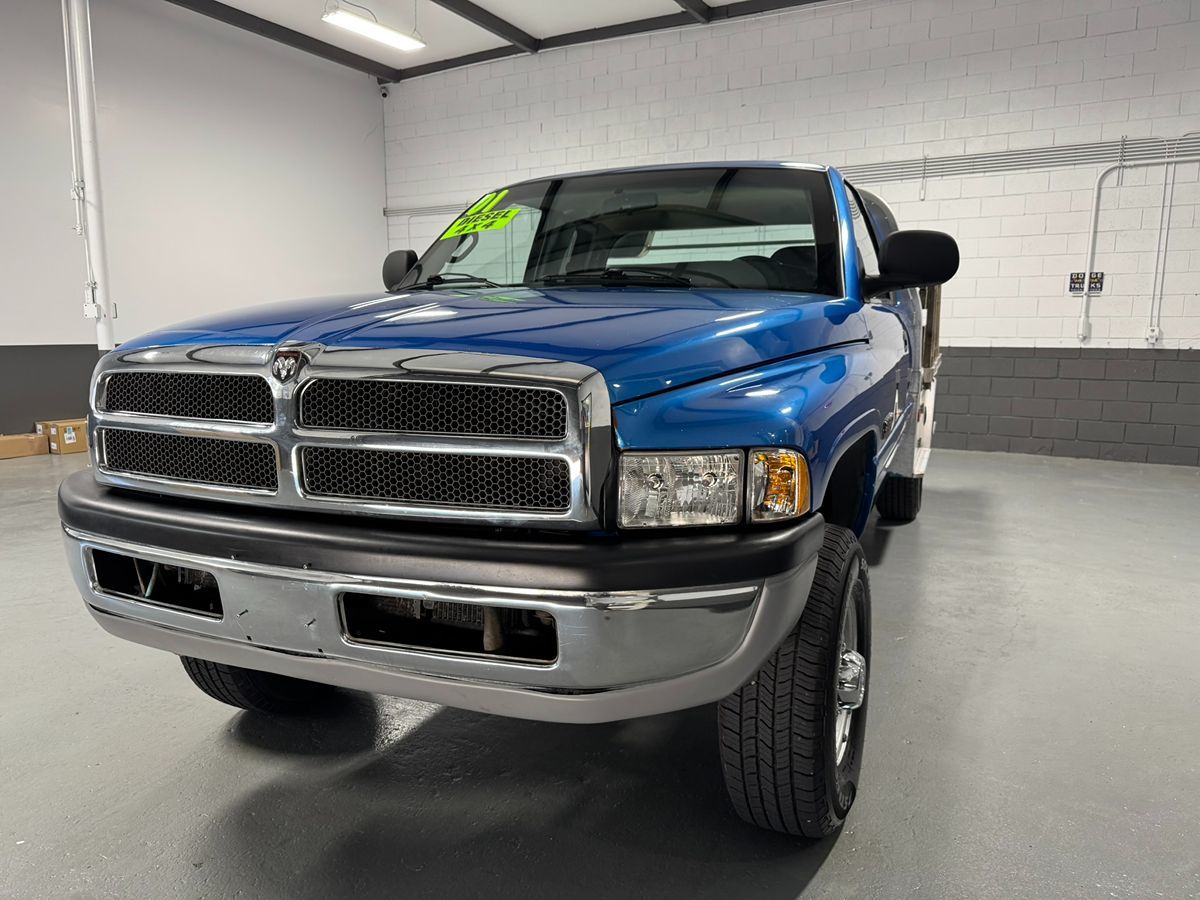 2001 Dodge Ram photo 8