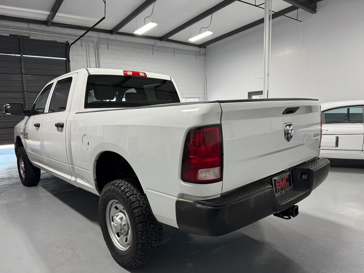 2016 Ram 2500 Tradesman photo 4