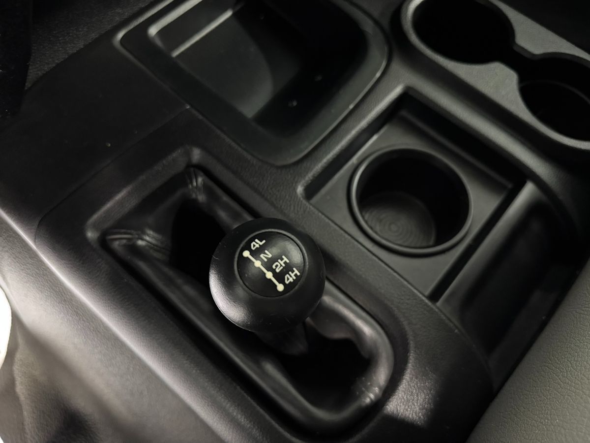 2016 Ram 2500 Tradesman photo 12