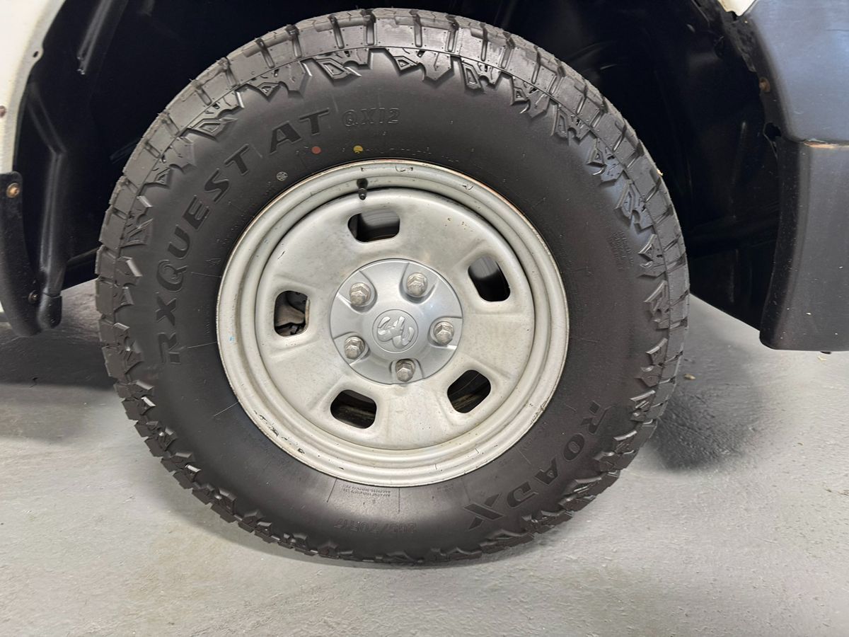 2016 Ram 1500 Tradesman photo 2