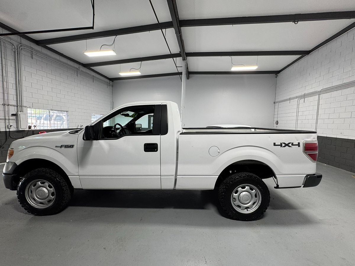 2012 Ford F-150 XL photo 8