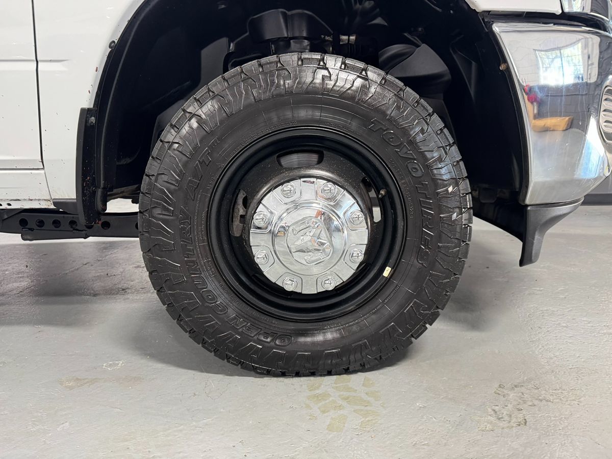2019 Ram 3500 Tradesman photo 2