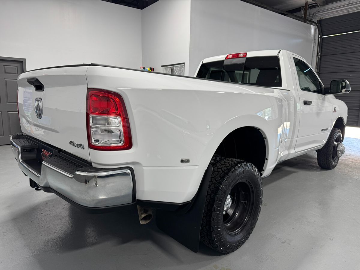 2019 Ram 3500 Tradesman photo 4