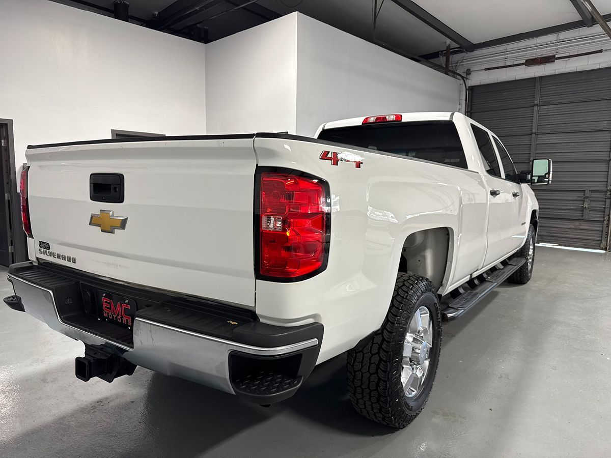 2019 Chevrolet Silverado 2500HD Work Truck photo 4