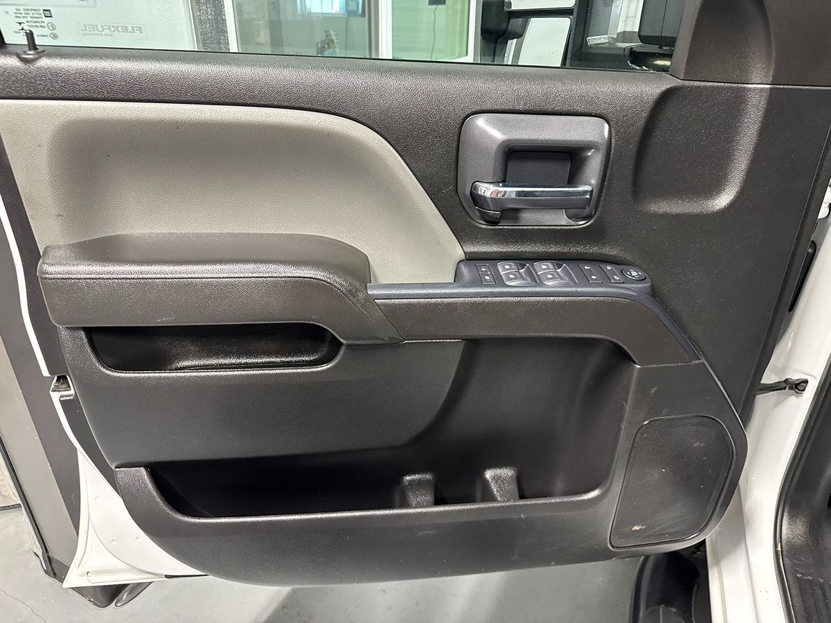 2019 Chevrolet Silverado 2500HD Work Truck photo 10