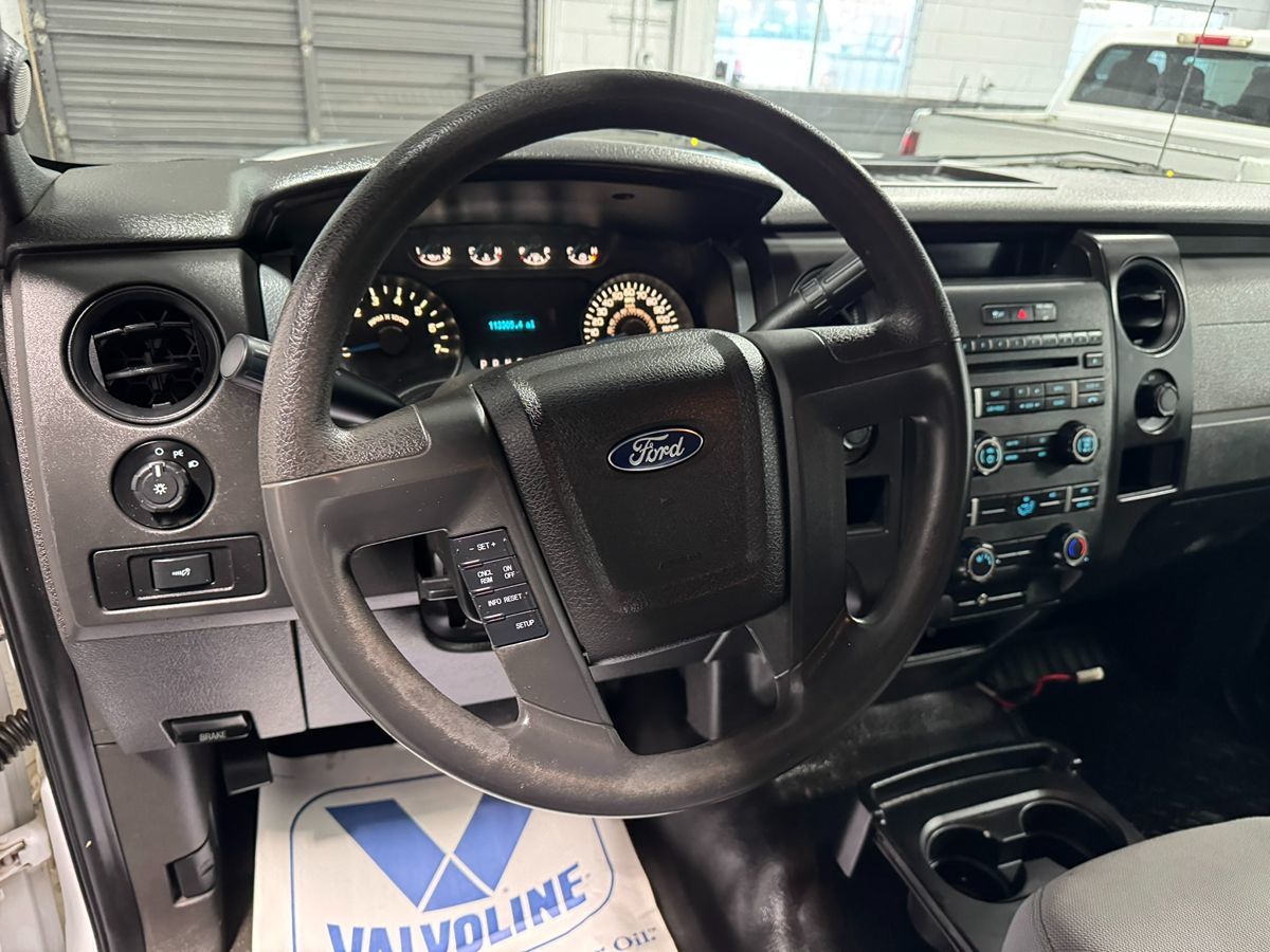 2013 Ford F-150 XL photo 9