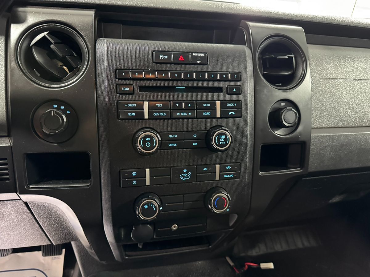 2013 Ford F-150 XL photo 10