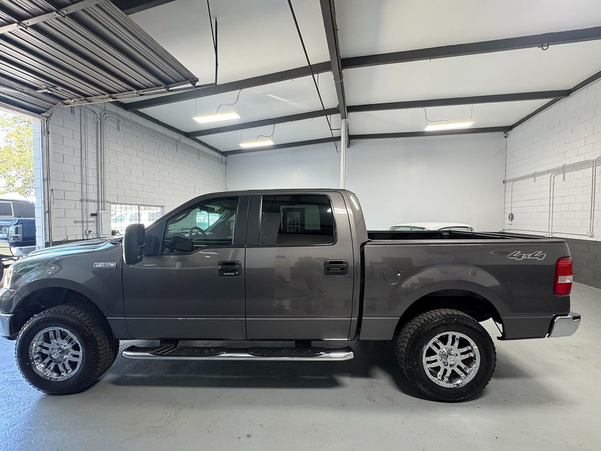 2007 Ford F-150 XLT photo 7