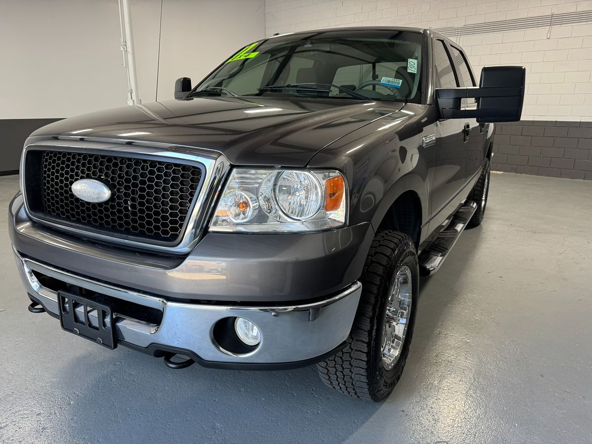 2007 Ford F-150 XLT photo 8