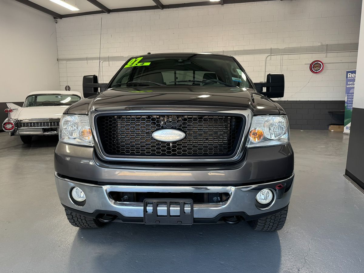 2007 Ford F-150 XLT photo 9