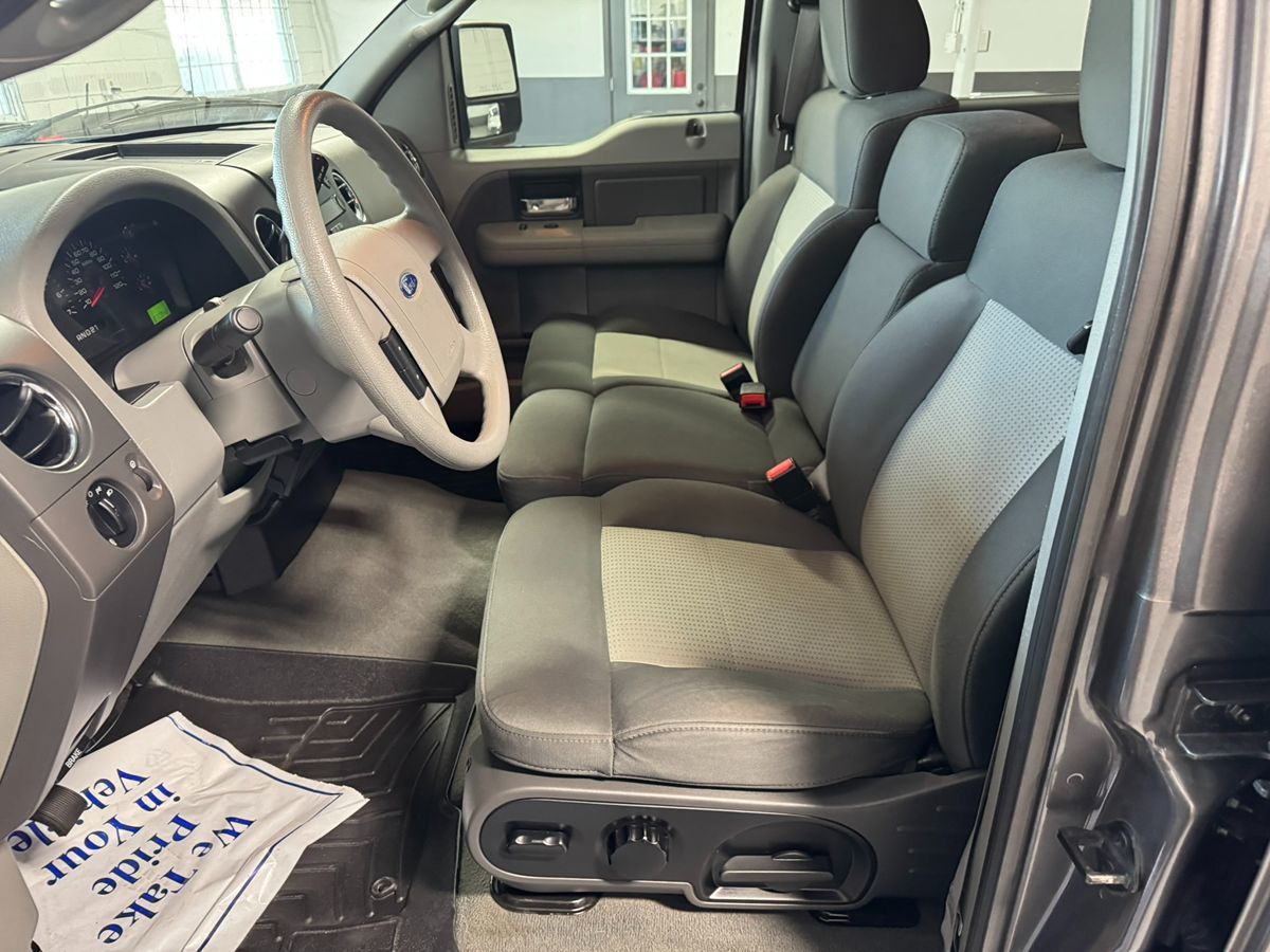 2007 Ford F-150 XLT photo 11