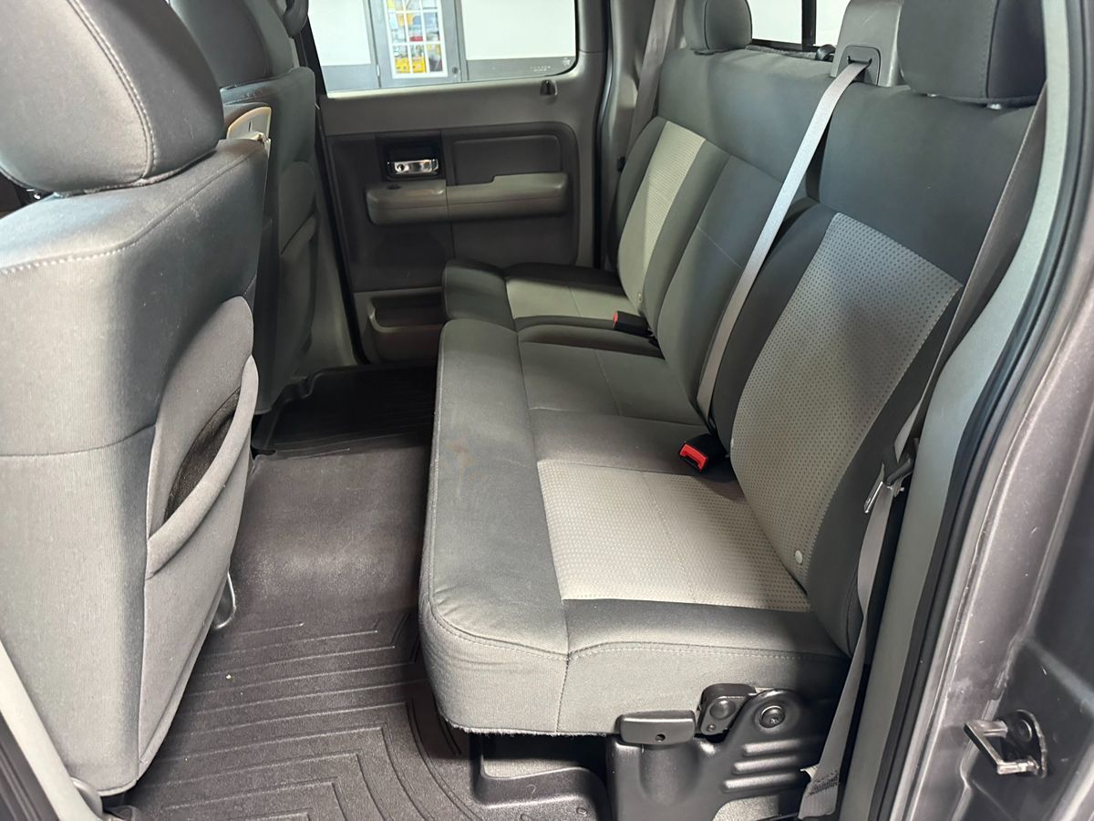 2007 Ford F-150 XLT photo 15